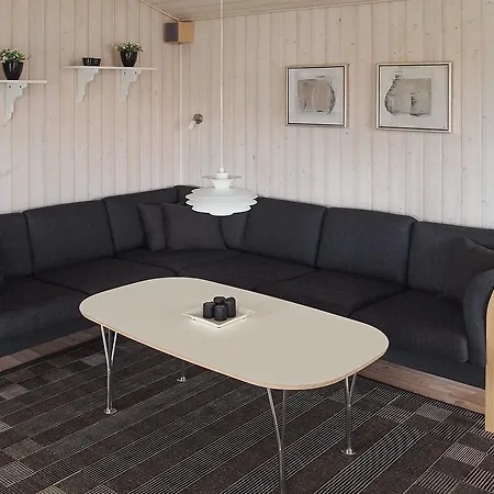 Holiday home Bjert Binderup Strand